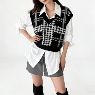 minaga - Houndstooth Sweater Vest / Long-Sleeve Plain Shirt | YesStyle | YesStyle Global