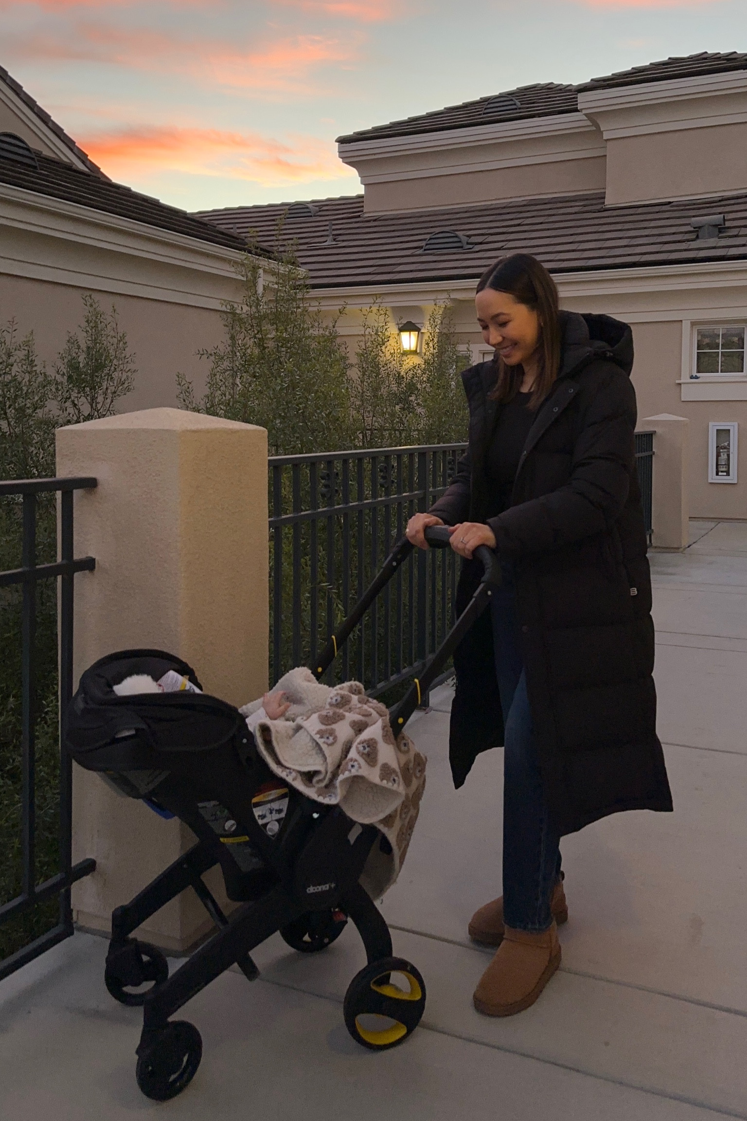 Comfy winter outfit: puffer & uggs 

Levi’s jeans 
Aritzia long puffer black xs 
Mini uggs 
Doona stroller 

#LTKStyleTip #LTKSeasonal