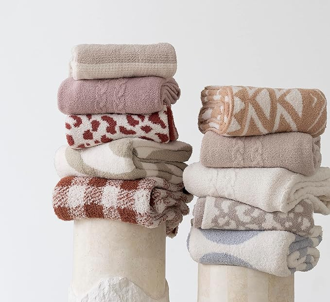 DLUXEV Luxurious Super Soft Throw Blanket, Fluffy Cozy Ivory Blanket for Bed, Knitted Lightweight... | Amazon (US)