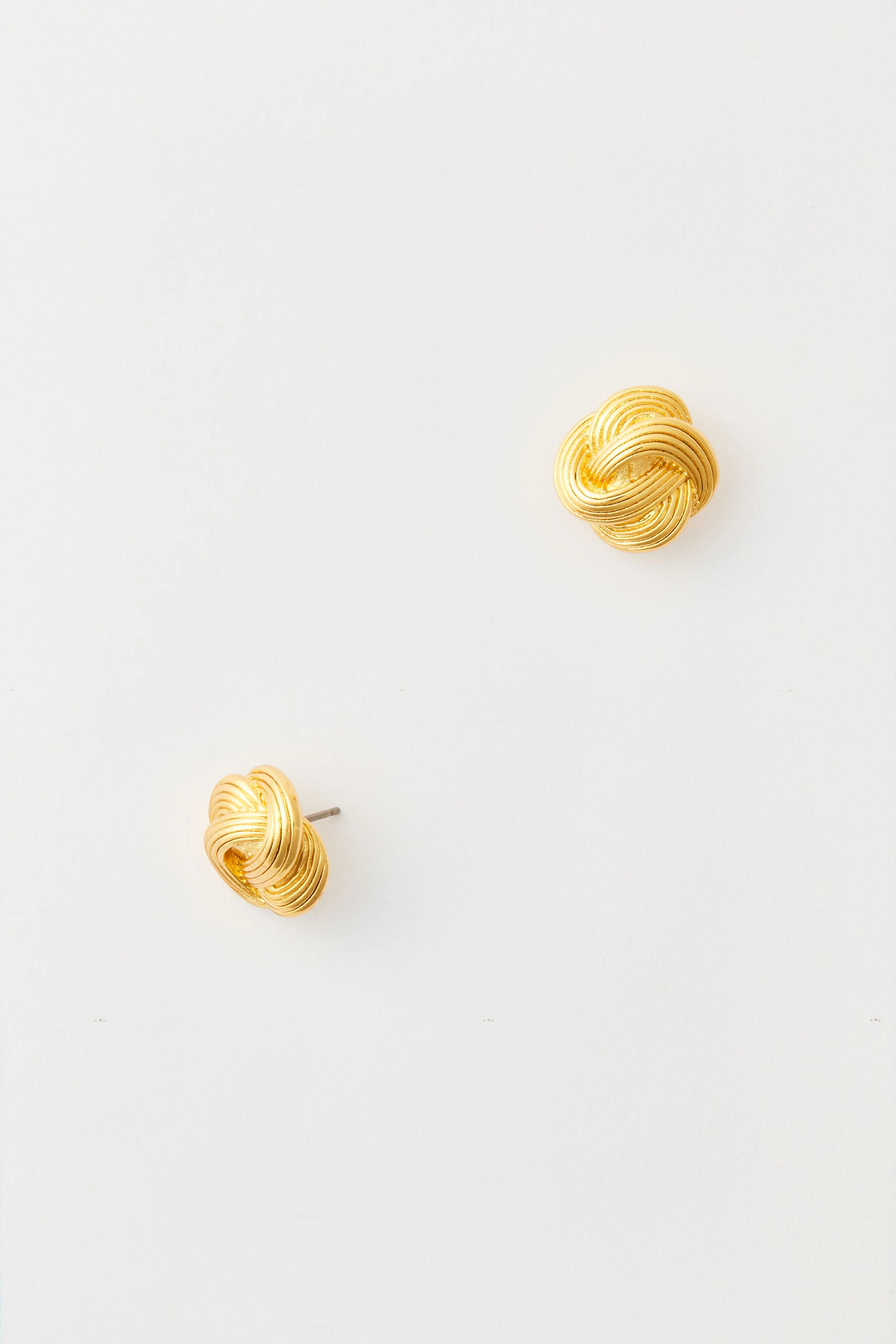 Gold Dianne Studs | Tuckernuck (US)