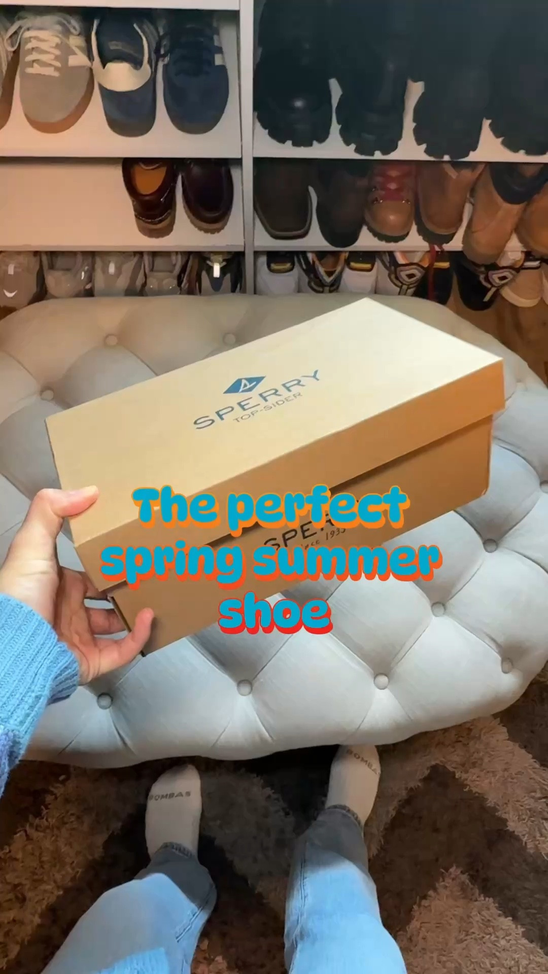 The perfect in between shoe just in time for spring & summer. These Sperry boat mules are exactly what I was looking for, more casual than loafers, but more put together than clogs. Easy slip on style with that classic preppy feel. They’re technically listed as women’s, but they work perfectly for men’s outfits too. Think modern preppy / coastal / JFK-inspired style. Super versatile wear them with jeans, trousers, or shorts. If you’ve been looking for a casual loafer alternative or an everyday spring shoe, this is it.

#mensfashion #mensshoes #sperry #boatshoes #loafers #mensstyle #springstyle #summerstyle #preppystyle #coastalstyle #casualoutfit #outfitinspo

#LTKootd #LTKMens #LTKgrwm