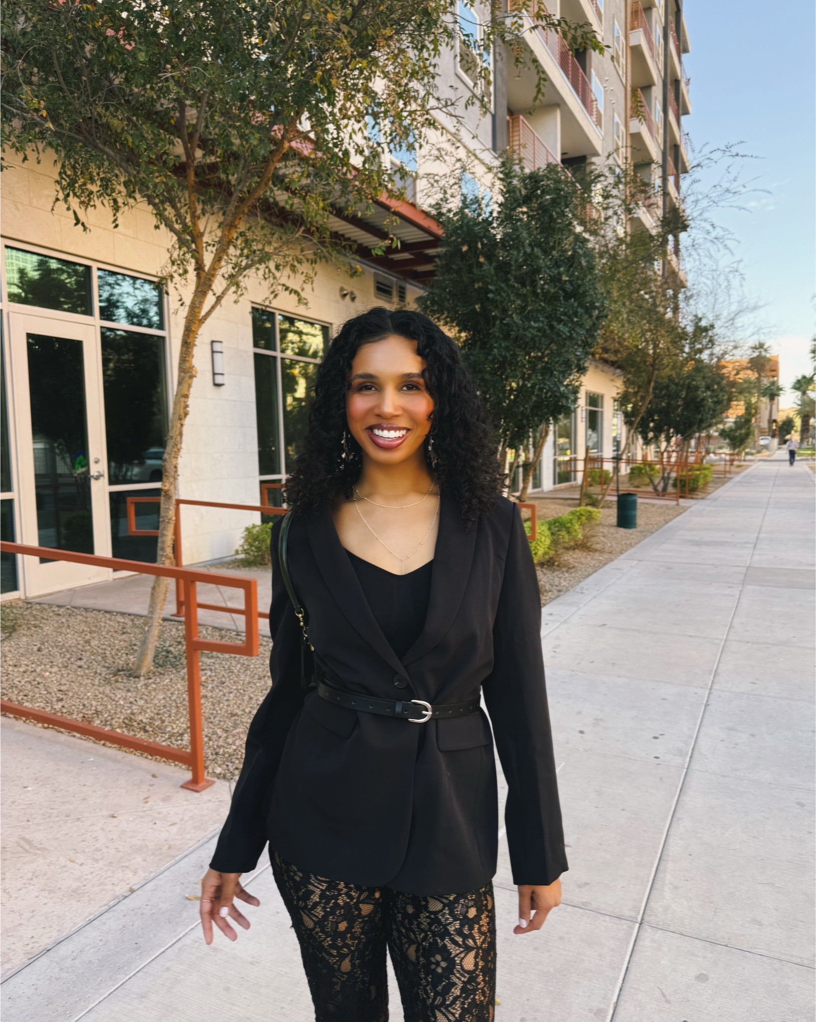 On set 🤭✨

#womensblaiser #onsetfit #grandopeningfit