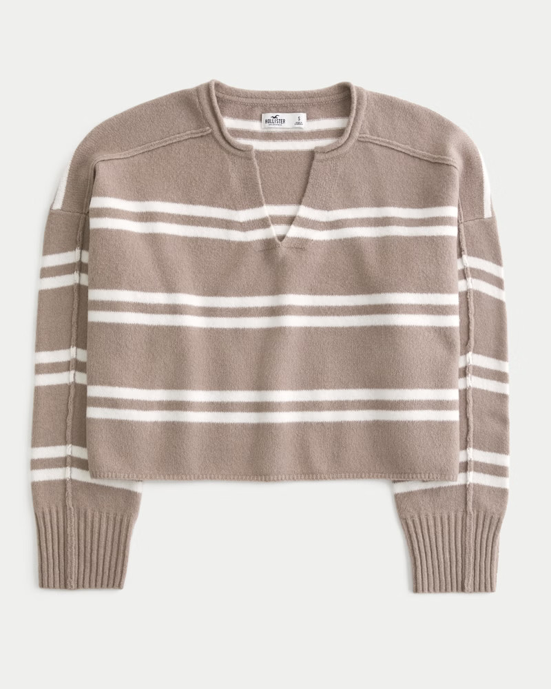 Hollister Comfy Cloud Boxy Notch-Neck Sweater | Hollister (US)