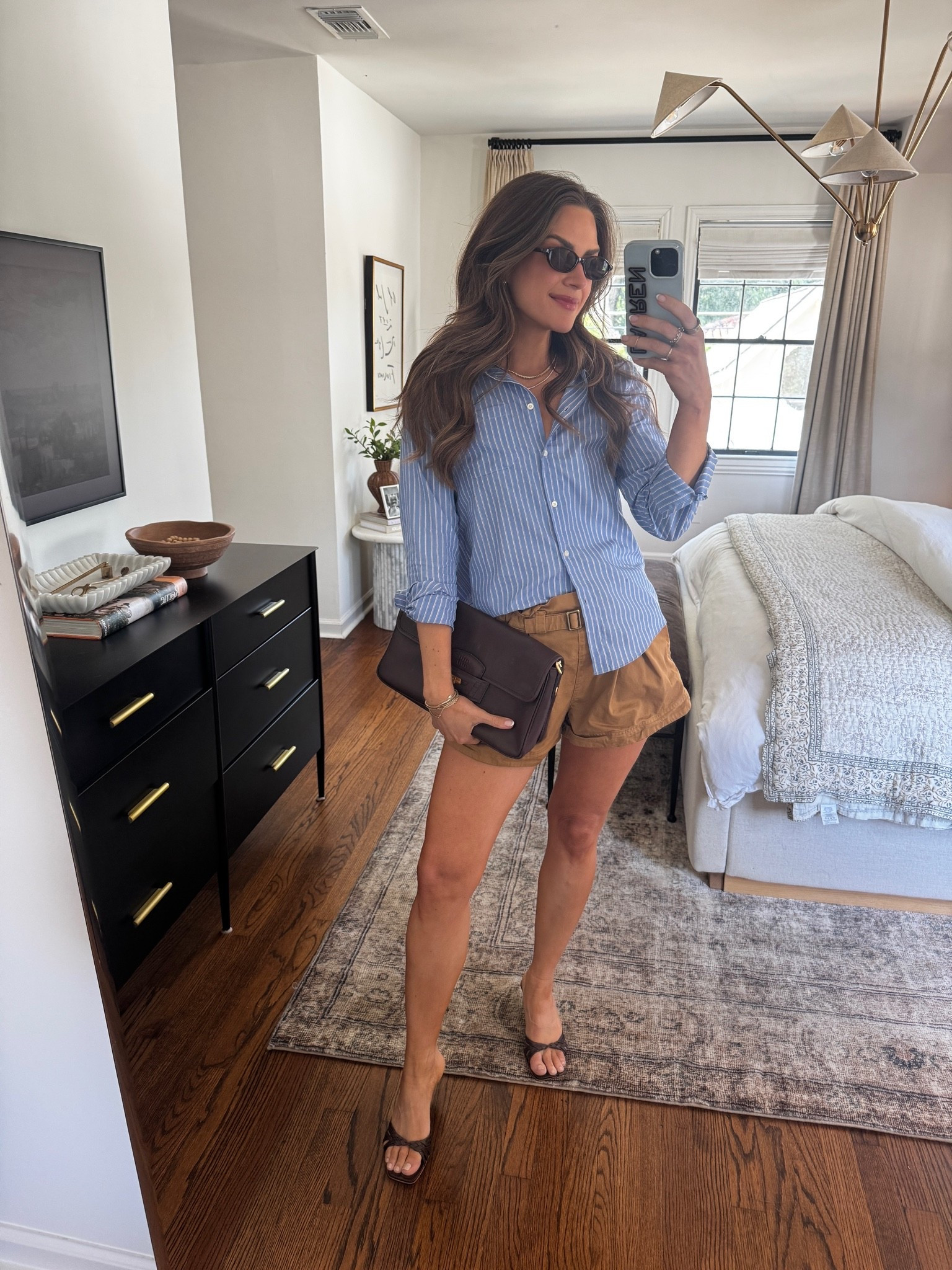 OOTN. Top runs smaller. In a 34 but would prob prefer more room in a 36. Shorts stretch a good amount! 

Code: LAURENROSCOPF for your first free bag borrow on Vivrelle.