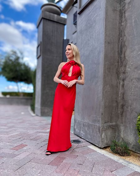 The most stunning red satin halterneck gown for your next black tie wedding, black tie dress code, formal wedding guest dress, gala, ball or elegant date night. It’s a great maxi dress for petites as it didn’t even need hemming and the red rosette detail is right on trend. Runs TTS. Use code EVE1500 if you choose to rent & not buy this dress.



#LTKwedding #LTKSeasonal #LTKparties