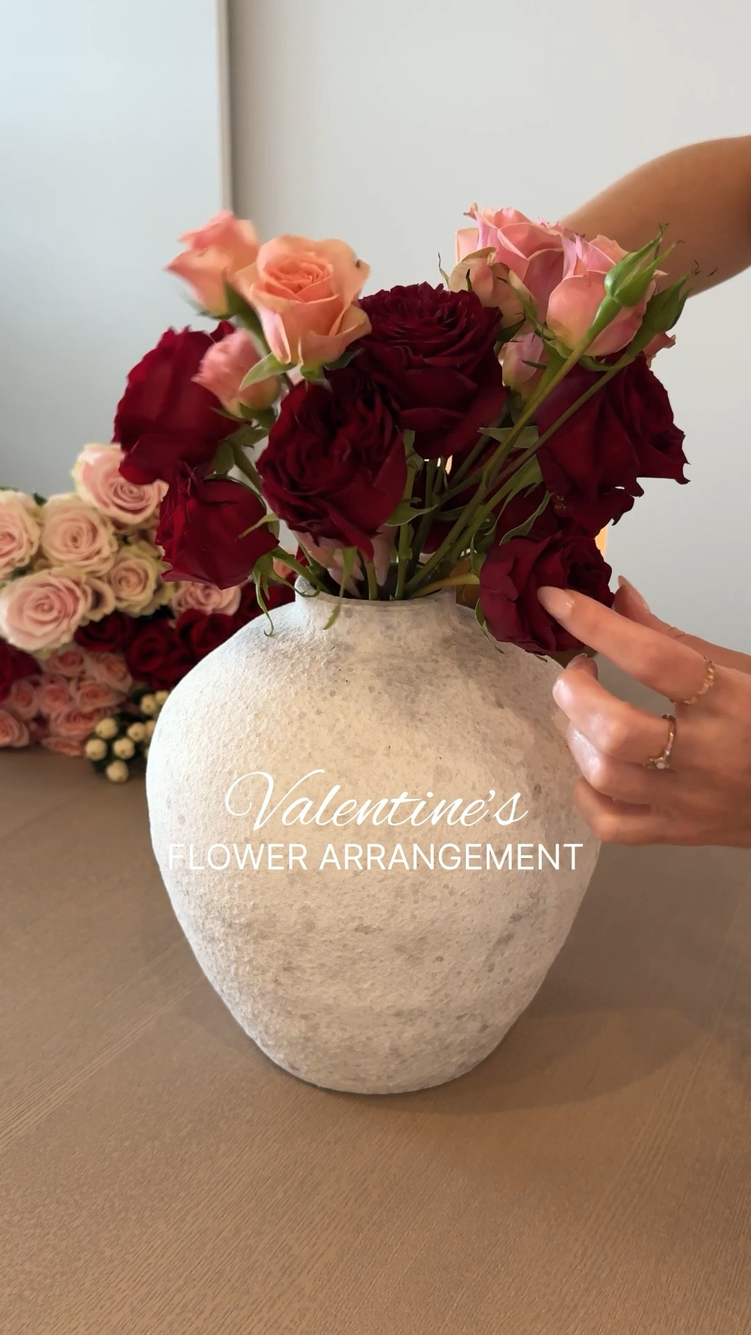 This is your sign to grab flowers from Trader Joe’s and make an arrangement for your kitchen counter 🌹🌿

#vase #flowerarrangement #kitchemcountercenterpiece 

#LTKHome