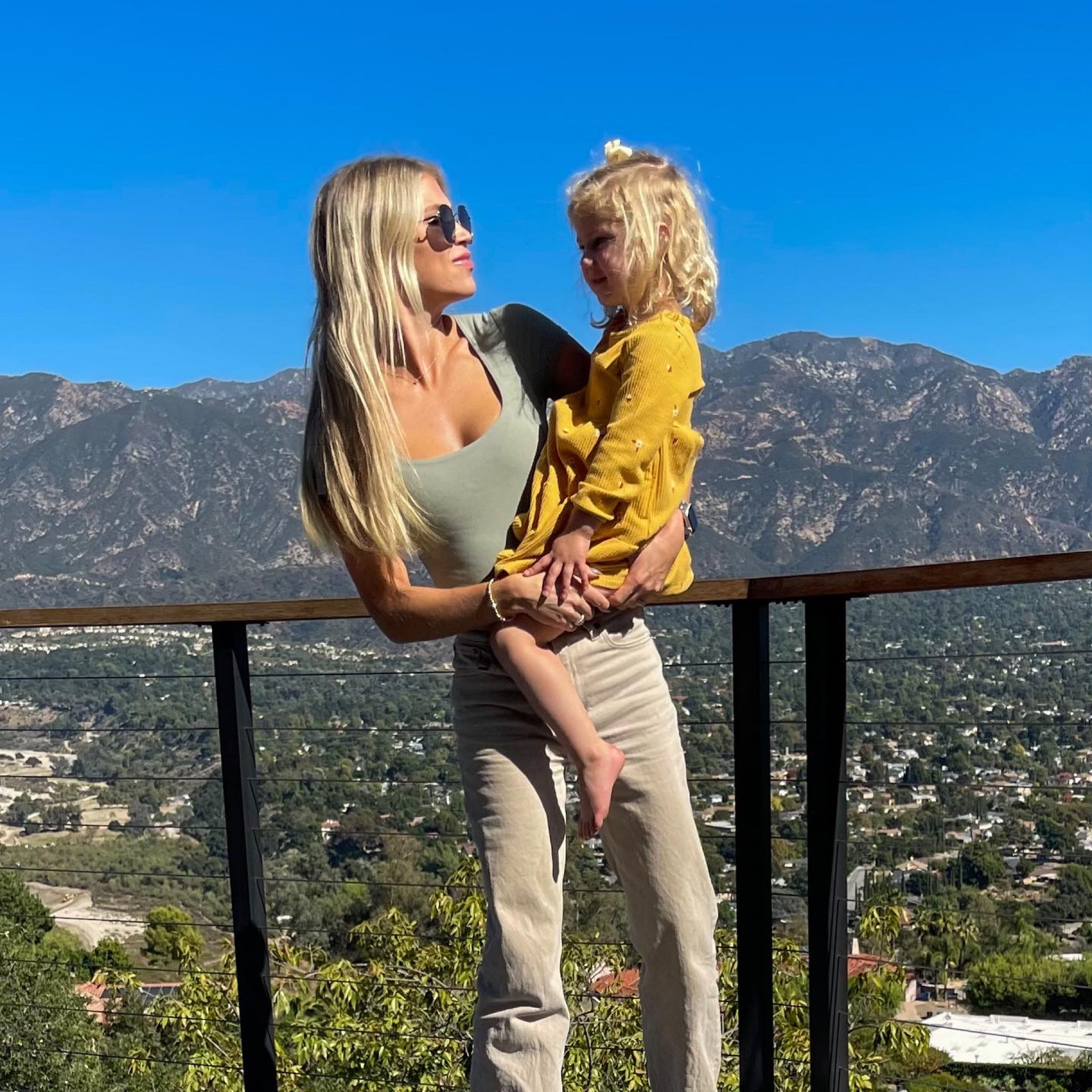 My go-to jeans and bodysuit these days. Jeans are on sale 🚨🙌

#LTKsalealert #LTKSeasonal