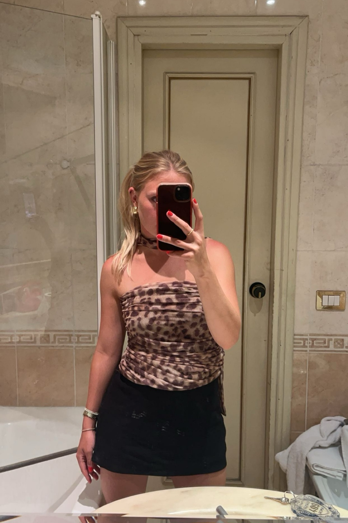 Night out in 📍Rome, ITALY!!!

Italian summer, Rome italy, night out look, summer outfit, mini skirt outfit

#LTKSeasonal #LTKFindsUnder100 #LTKTravel