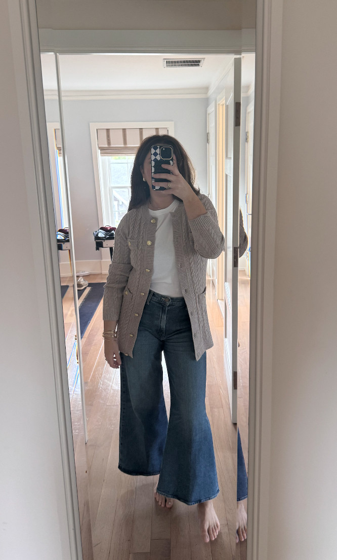 Last day in Nantucket! This sweater is gorgeous. 

sweater l fall l long sweater  

 