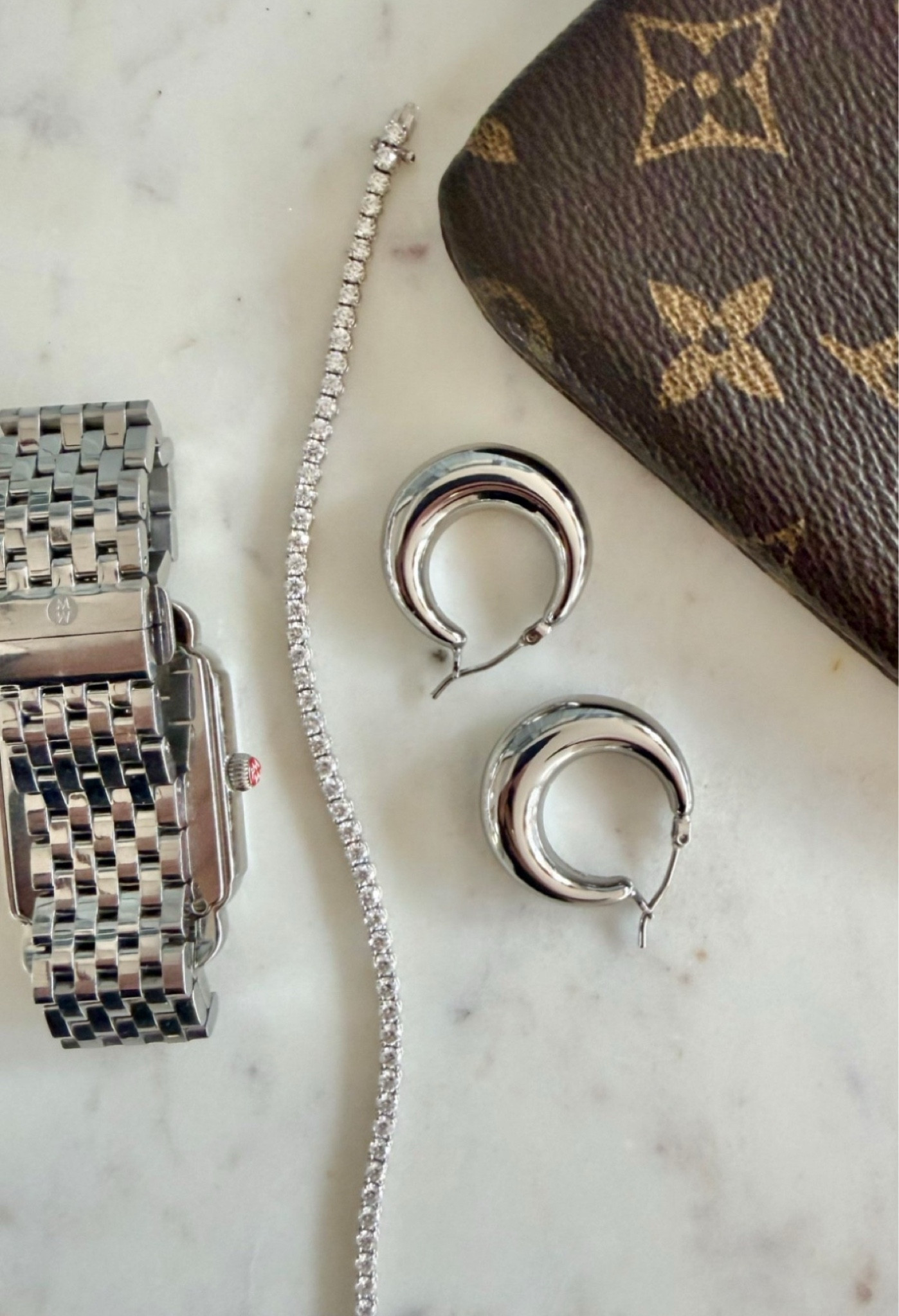 Loving these silver hoops ! They are perfect for every day and go with almost any outfit! The preview is showing gold, but if you click on the product link, it will give you the option of silver, gold, or rose gold.

@BonheurJewelry

#ad #bonheurjewelry 

#LTKgrwm #LTKootd #LTKmomlife