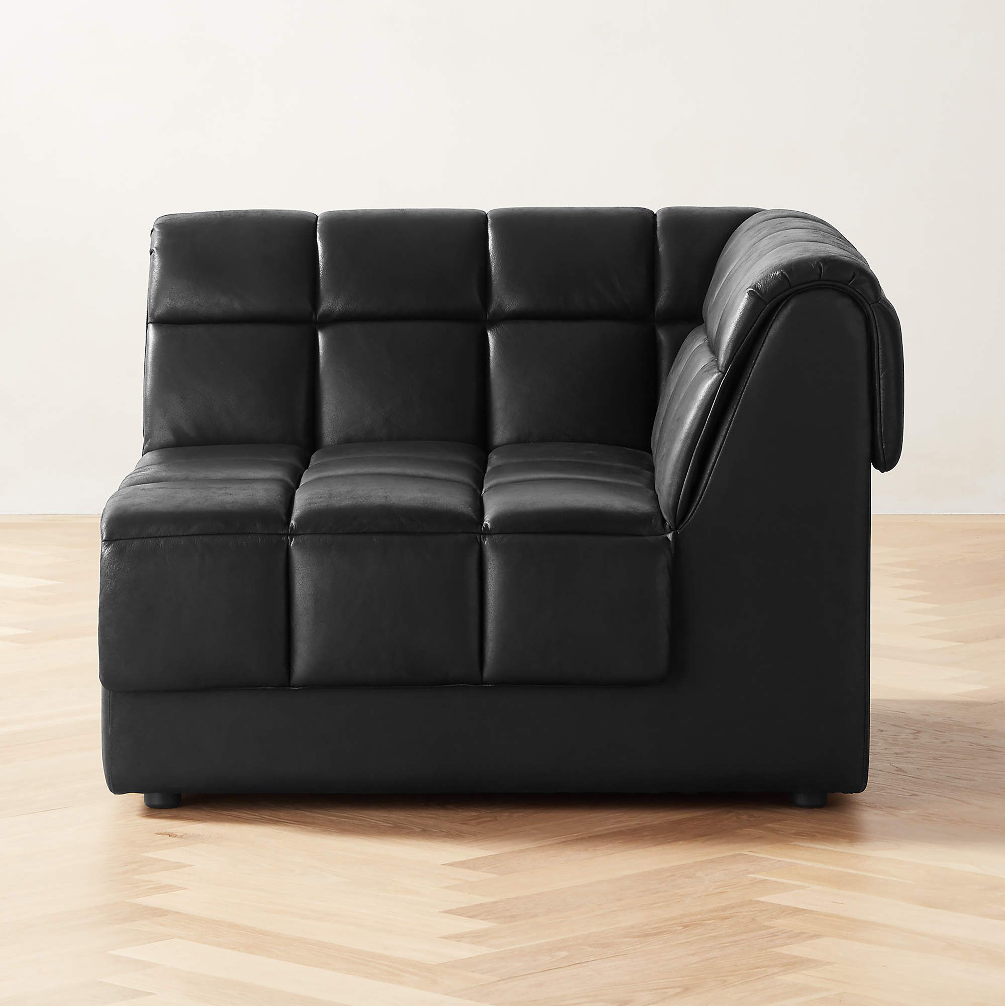 Pezzo Modern Black Leather Chair with Right-Arm + Reviews | CB2 | CB2