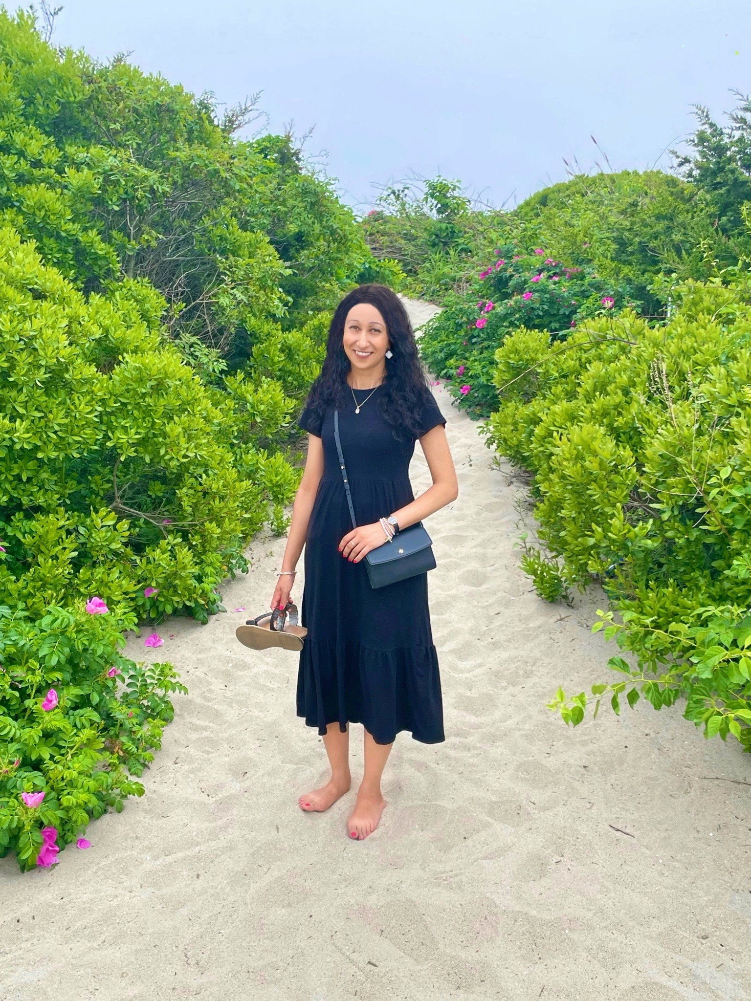 It’s maxi dress season! Wear this to the beach, while running errands, or for a casual day or night out! 👗


Beach outfit
Summer outfit 
Vacation outfit 
Vacation dress 
Beach dress 
Summer dress 
Summer date night 

#LTKSummerEdit 

#LTKSeasonal #LTKTravel #LTKFindsUnder50