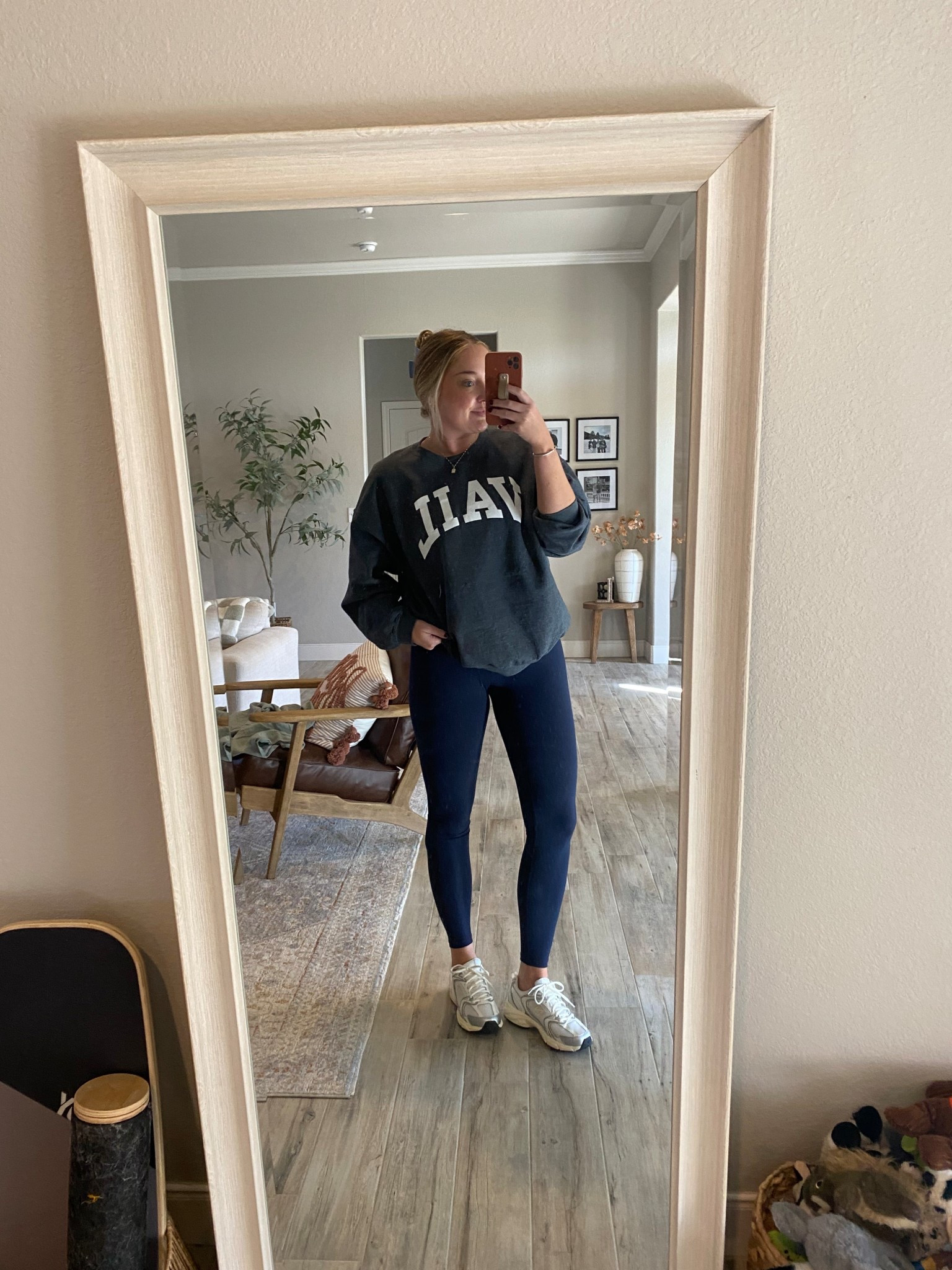 Sweatshirt- CL 
Leggings- M 
Sneakers- 8

#LTKFindsUnder50 #LTKFindsUnder100 #LTKStyleTip