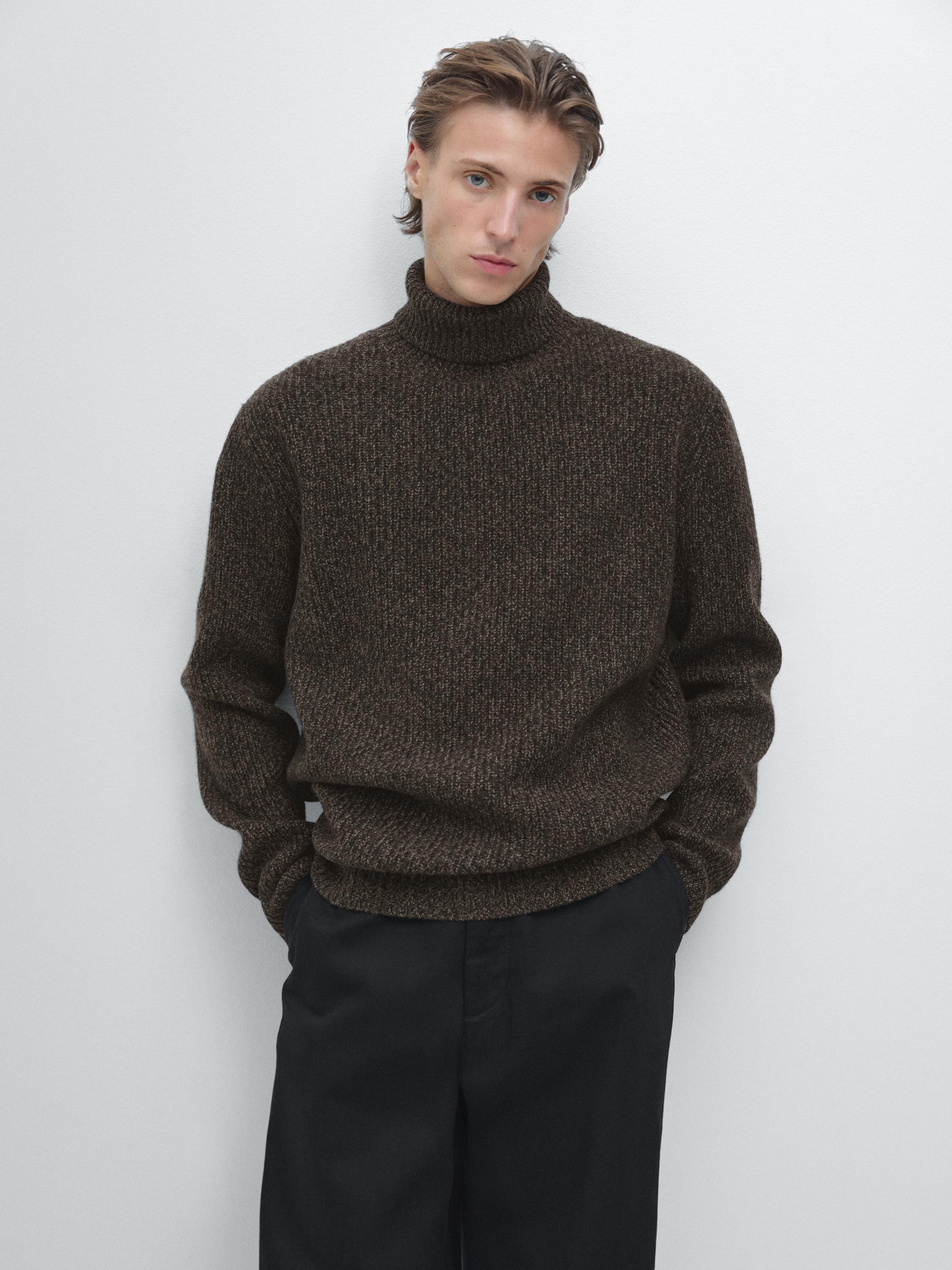 Mouliné-Strickpullover aus Wolle mit Stehkragen | Massimo Dutti DE