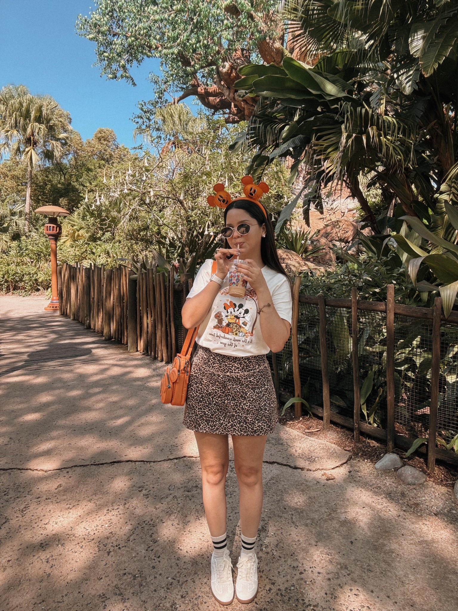 Fall at Animal Kingdom outfit 🤎🐭🦒

#LTKTravel #LTKStyleTip