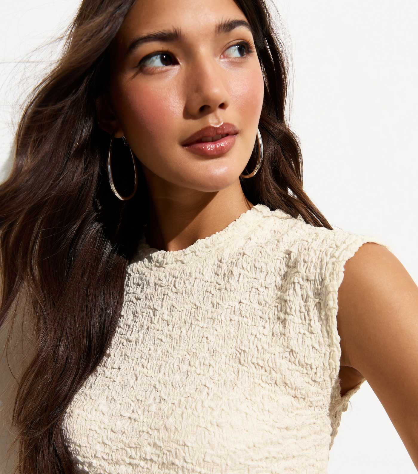 Off-White Textured Sleeveless Top | New Look | New Look (UK)