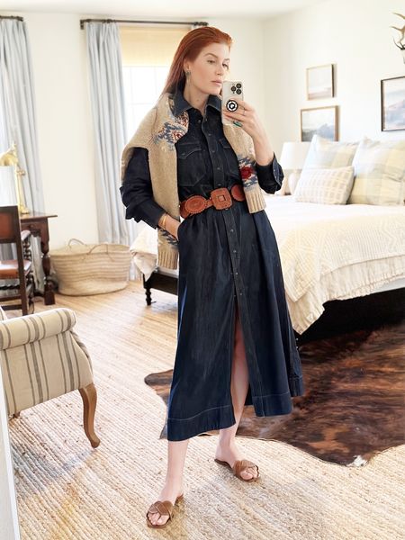 MY DRESS IS 40% off! I was shocked to find this dress at Banana. It is made almost identical to my beautiful Ralph Lauren denim snap shirt. 
The pockets are a big win and the dress packs flat and doesn’t wrinkle. 

#LTKFind #LTKworkwear #LTKtravel