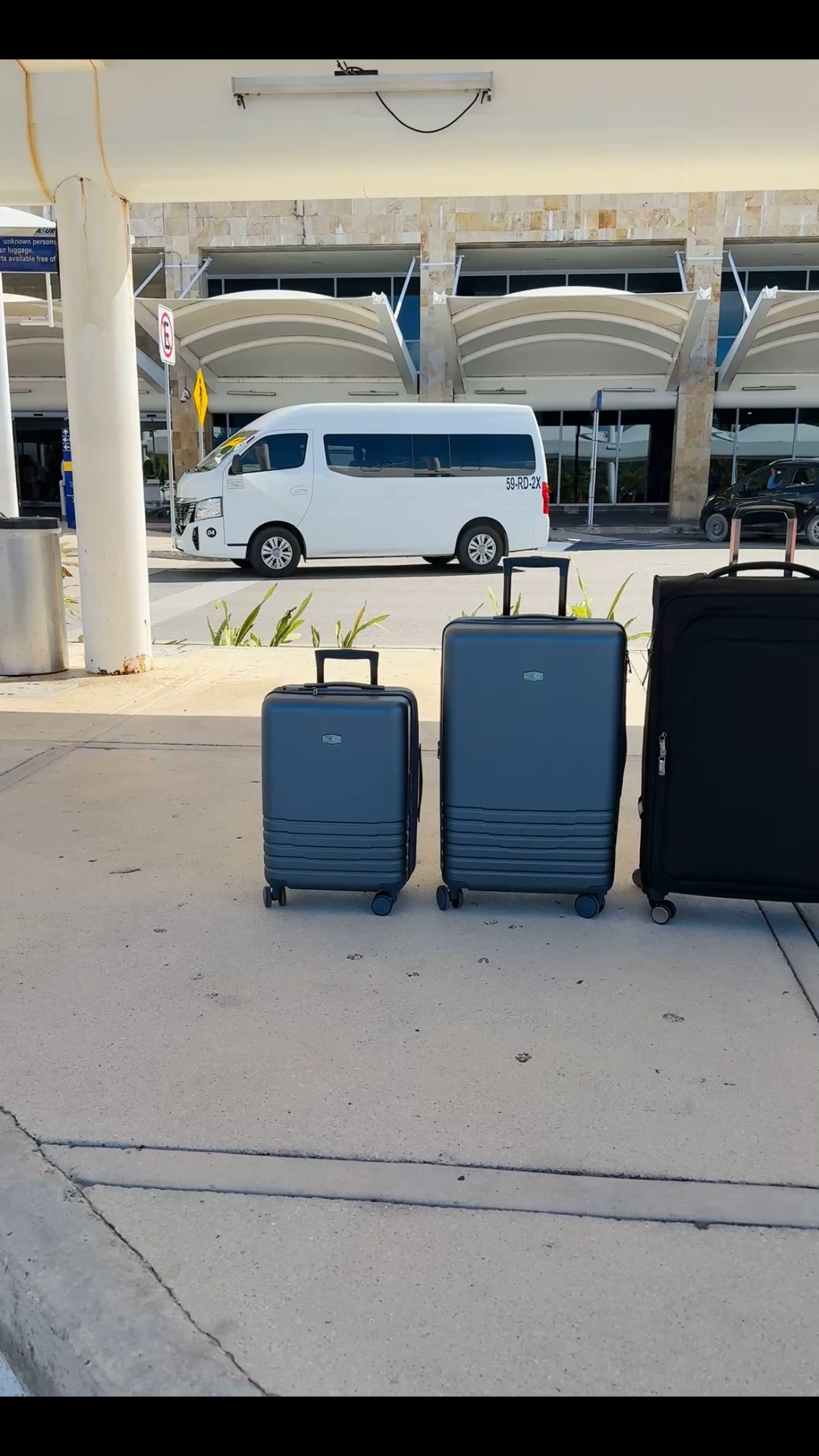 Wondering how different suitcase sizes compare in real life? Here's a side-by-side look at a 20-inch carry-on, a 26-inch medium checked bag, and a 31-inch large checked bag, filmed right at the airport!

#Luggage #CheckedLuggage #SuitcaseReview #MediumCheckedLuggage #TravelLuggage #CarryOnSuitcase #MediumSizedSuitcase #LargeCheckedSuitcase


#LTKTravel