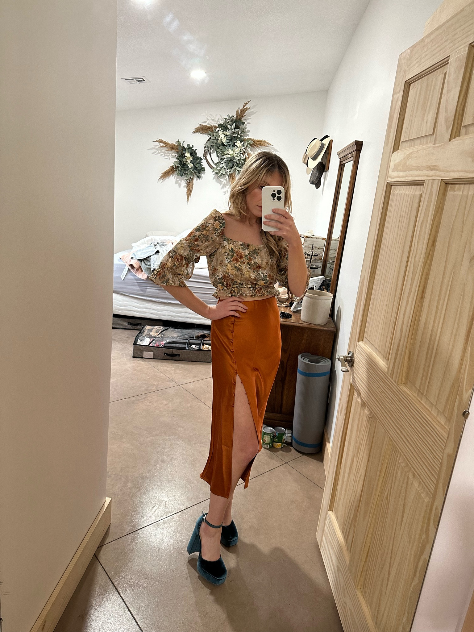 Packeting for AZ! The heels are Gianni Bini but they are sold out at Dillards! Shared a similar style! 

#LTKunder50 #LTKFind #LTKtravel