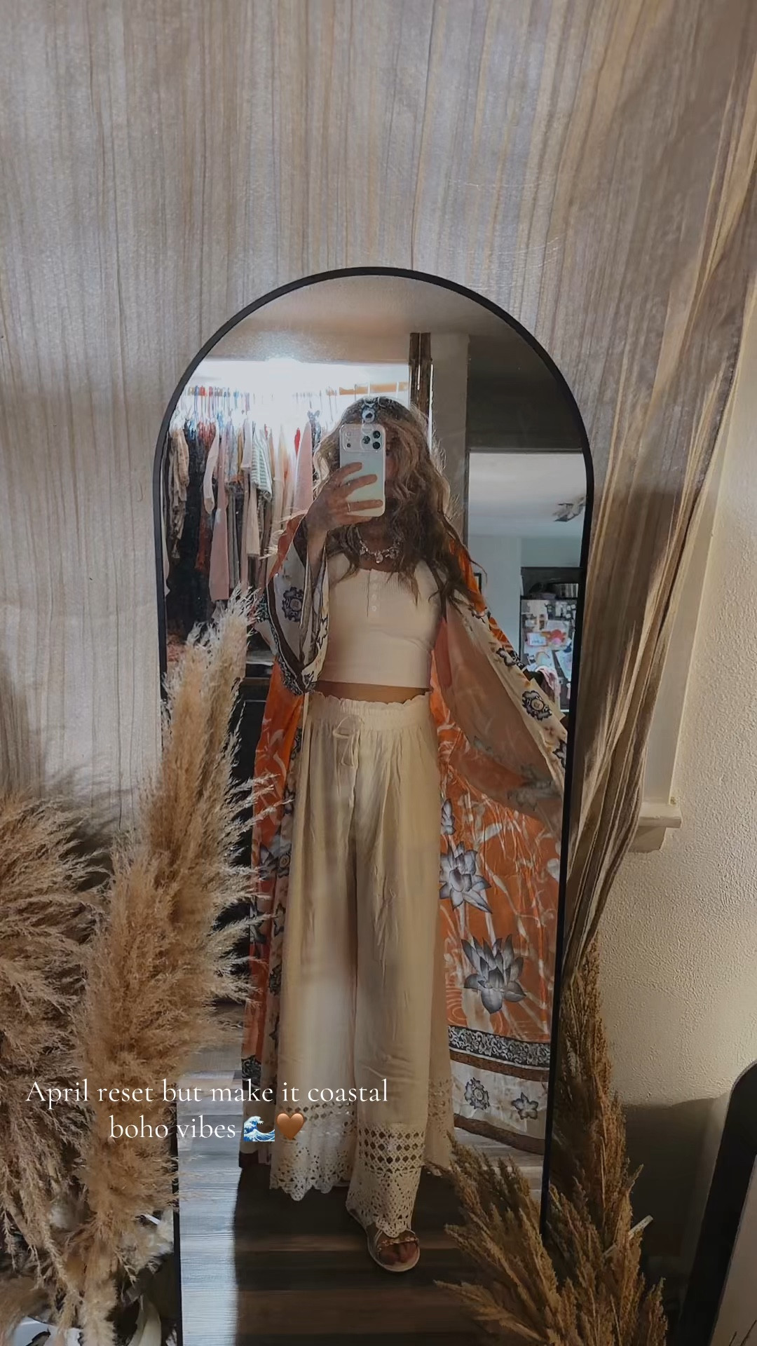 the most effortless spring boho outfit 🌿
flowy cream pants + a lightweight kimono = the easiest way to look put together without trying

linking this entire look + more of my coastal boho favorites on my LTK 🤍

#ltkstyle #ltkfashion #springoutfits #bohofashion #coastalstyle #neutraloutfits #everydaystyle #momoutfits

#LTKootd