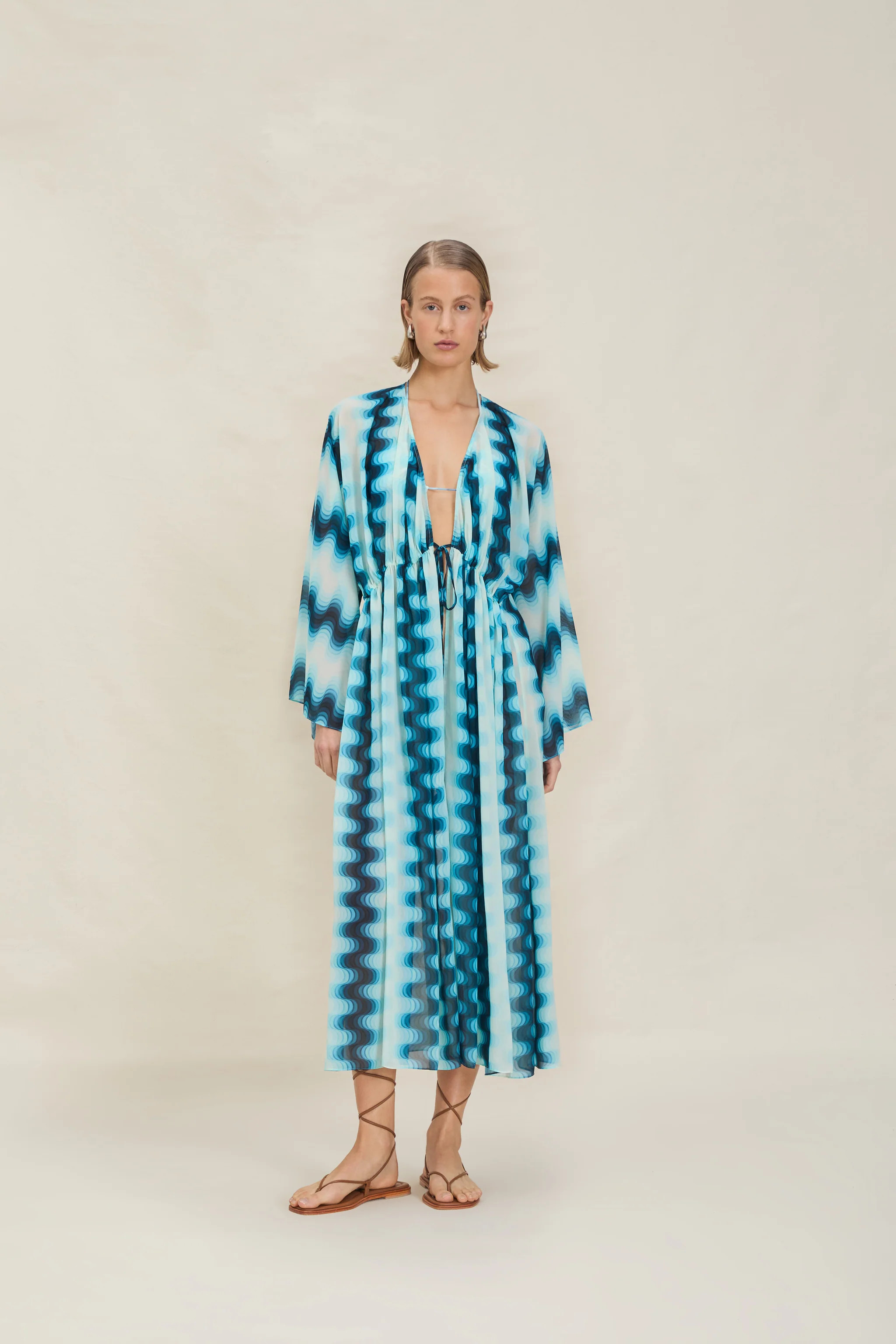 Rafa Robe | Devon Windsor