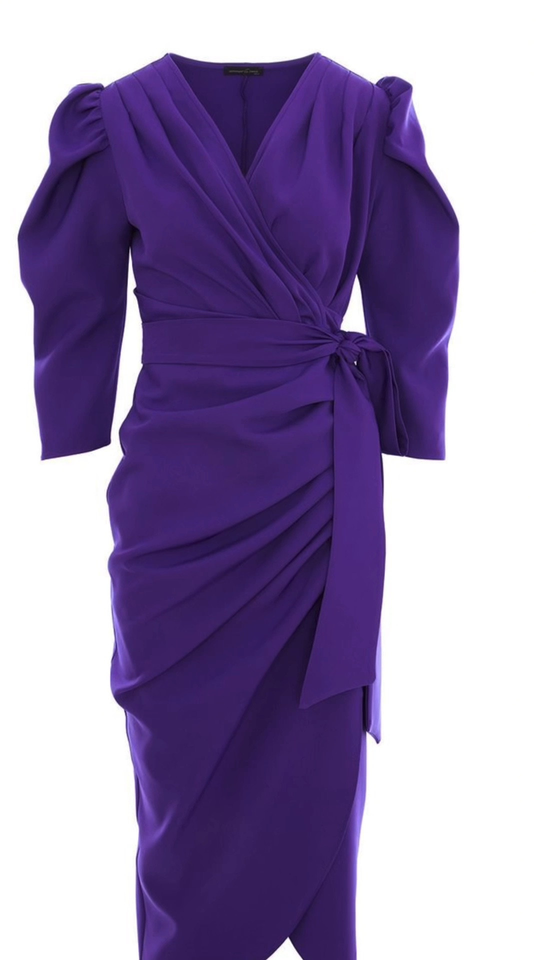Ultra Violet Cocktail Dress | Wolf & Badger

A striking Ultra Violet cocktail dress from Wolf & Badger, designed with sculptural draping, three-quarter sleeves, and a wrap silhouette that flatters every curve. Perfect for holiday parties, winter weddings, and chic evening dinners. Styled in a bold, saturated purple that photographs beautifully — a Jet Set LatAM favorite for elevated events. Pair it with neutral heels and statement earrings for a polished, modern look.

#LTKootd #LTKHoliday #LTKSeasonal