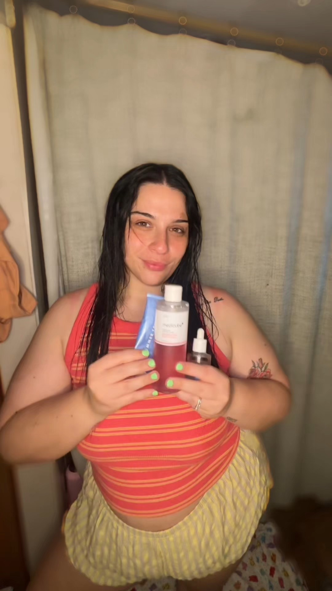 3 things your skin needs after a hot day in the sun 💦☀️ My go-to post-sun routine: gentle toner, hydrating serum, and a moisturizer that brings your barrier back to life 🤍 #summerglow #skincareafterthesun #LTKskincare ☀️

#LTKSwim #LTKBeauty #LTKSummerEdit