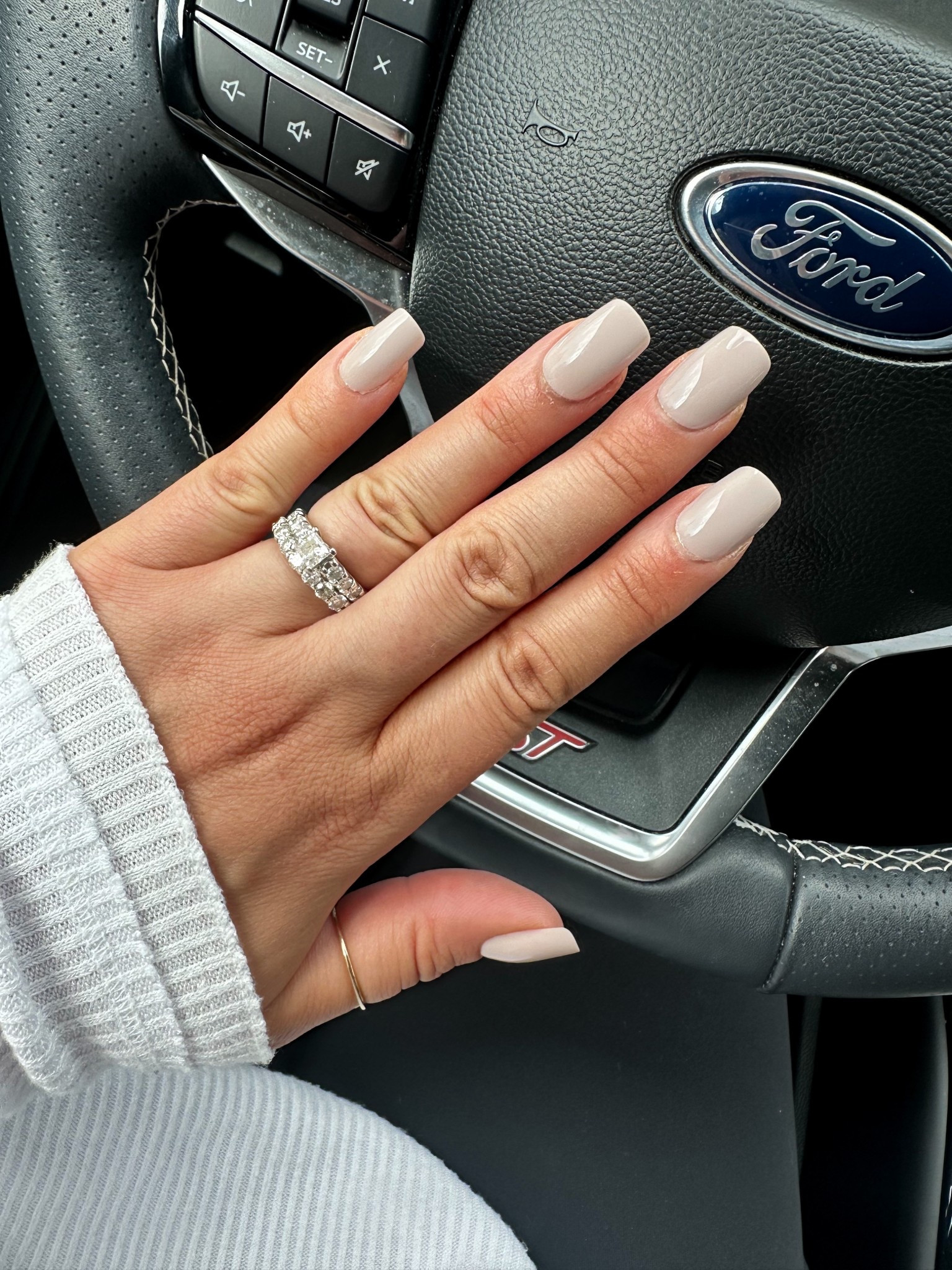 I’m so happy that Glamnetic came out with my fav shape!! Love this color, and I’m thinking a ballet/baby pink would be perfect too! 😍

#LTKBeauty