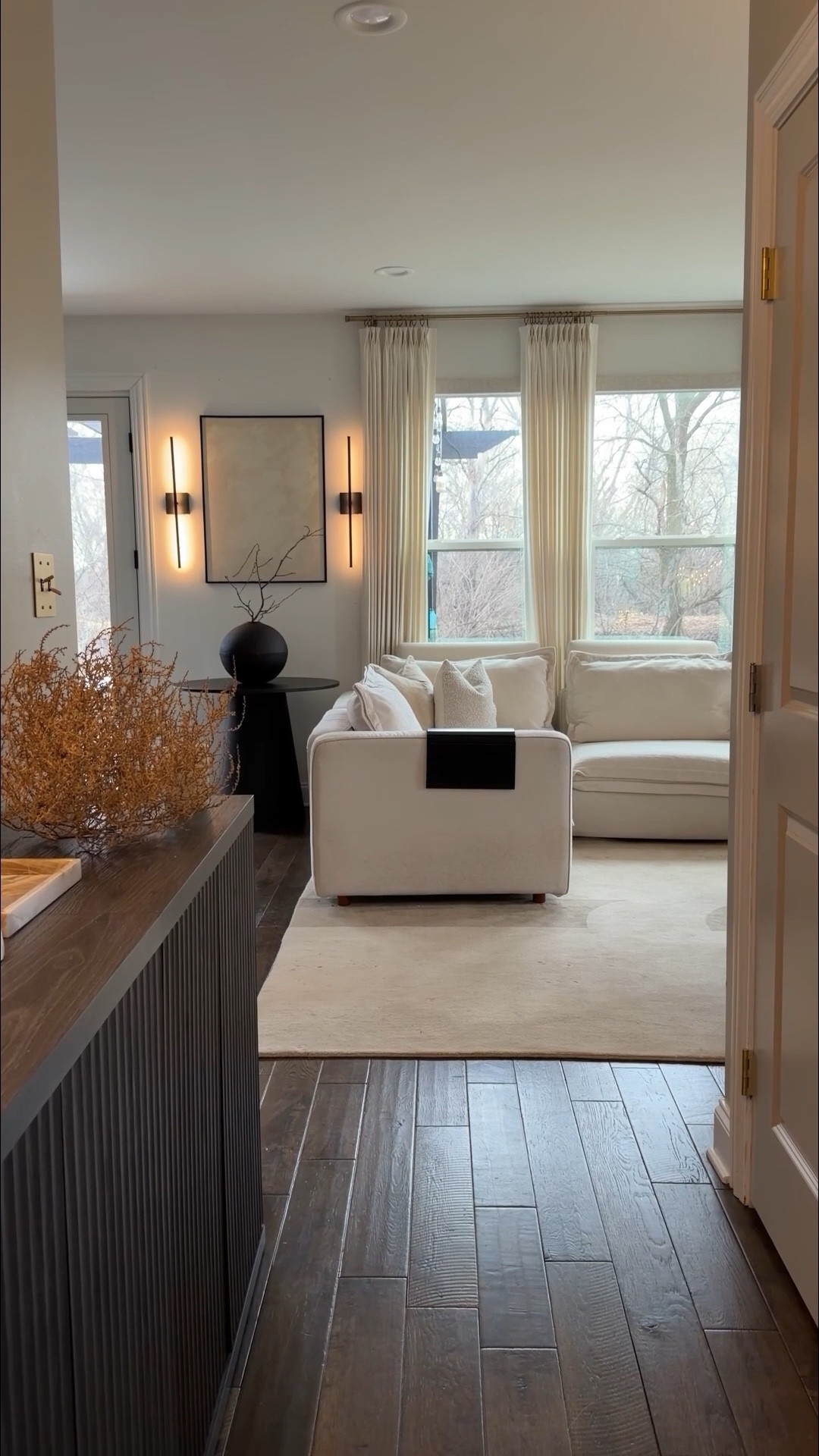 Elevate your space with custom drapes. I wanted to refresh my space for Spring so I opted for a ivory white unlined drape. It feels to bright and airy. @Homerilla lets you customize your draped and their selection is amazing
use cod CINDY17

#homerilla
#homerillacurtains


#LTKHome