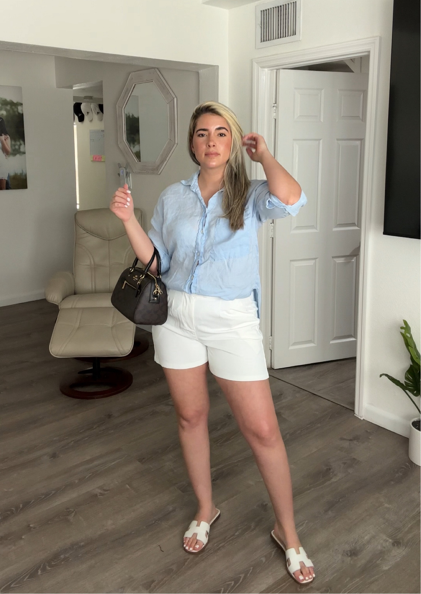 Un look casual 😃

#LTKhome #LTKVideo #LTKbeauty