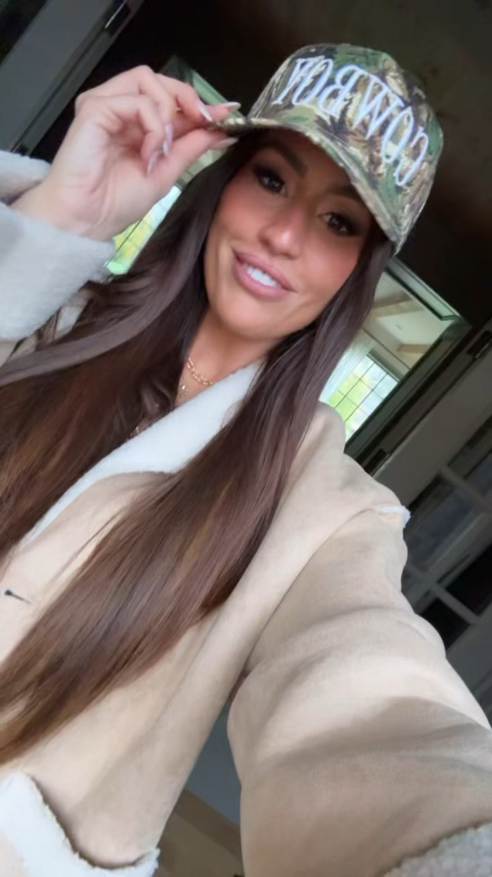 POSTIE20 for 20% off

#LTKCyberWeek #LTKSaleAlert #LTKHoliday