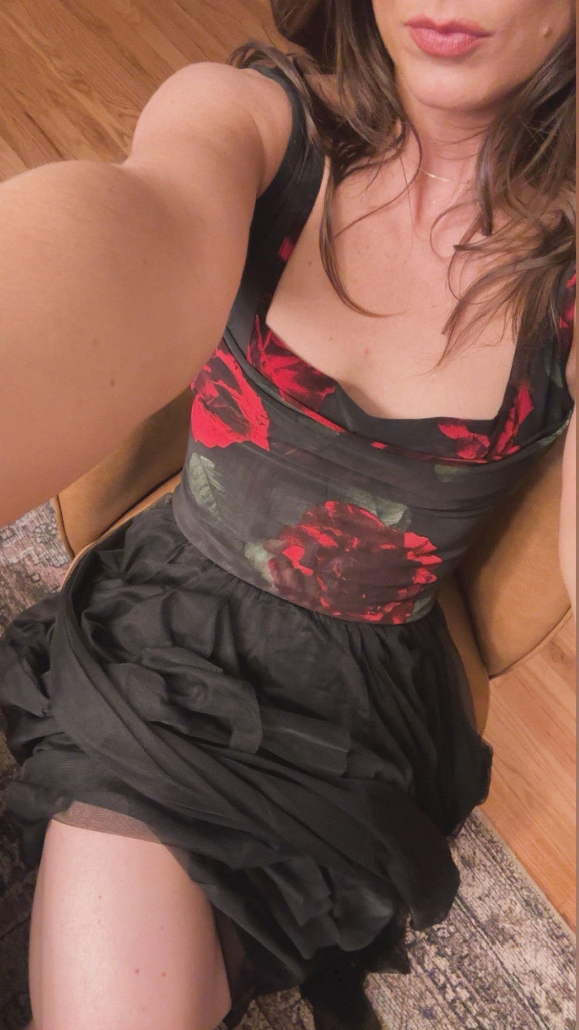 Holiday party kick off outfit!