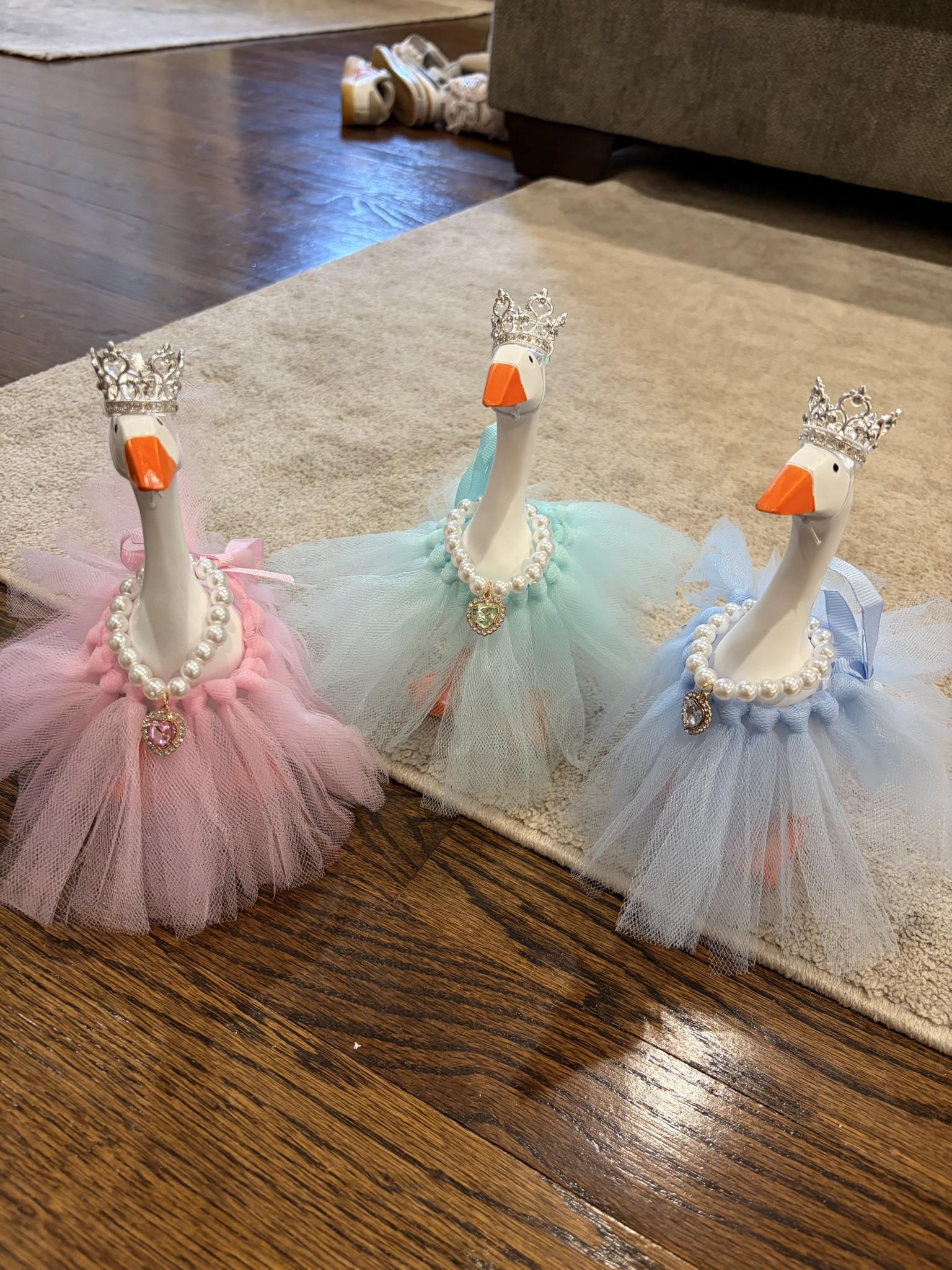 Desk goose / goose outfits / gift idea / 