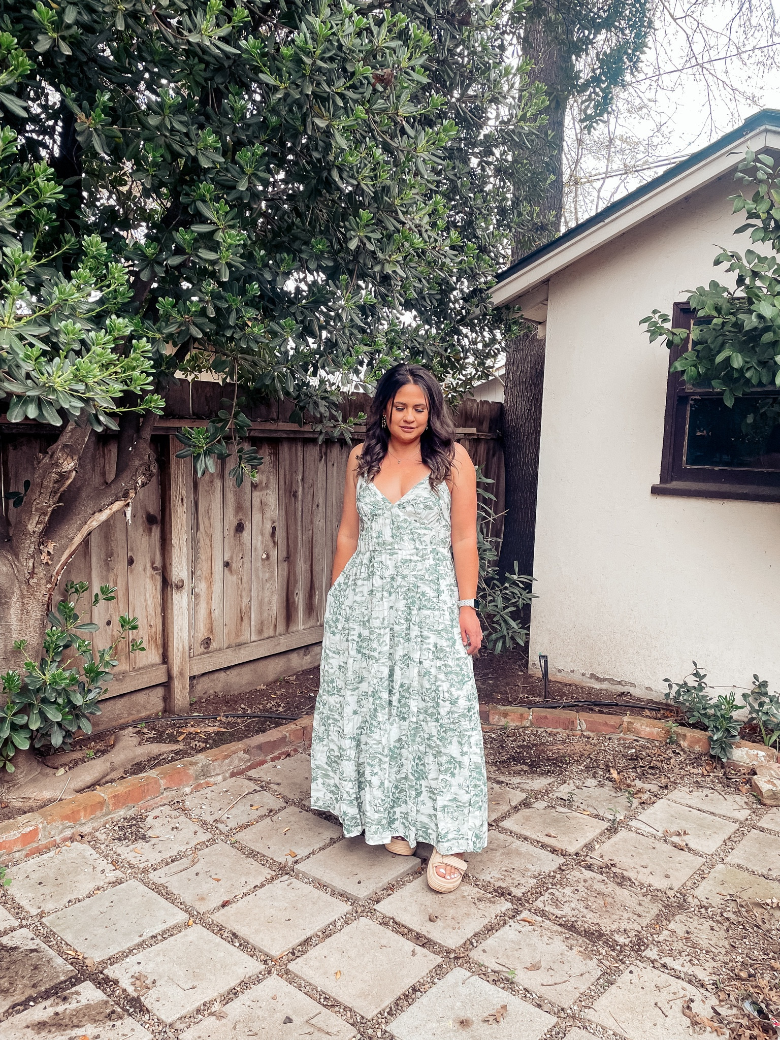 { abercrombie dress fest ❥

use code DRESSFEST to save an EXTRA 15% off everything!! 

*linking my order* 

Summer Dress . Casual Midsize Style . Elevated Essentials . Modern Rez Girl Aesthetic } 

#LTKSaleAlert #LTKMidsize #LTKShoeCrush