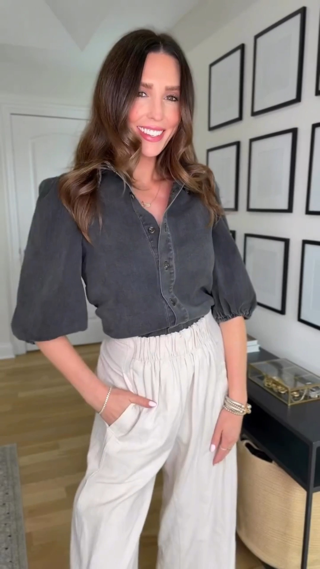 I promise I won’t tell that this outfit is all from Amazon! I’m obsessed with this top and these pants - they are the perfect fall transition outfit. 

Like and type “YES” and I’ll send you the details!