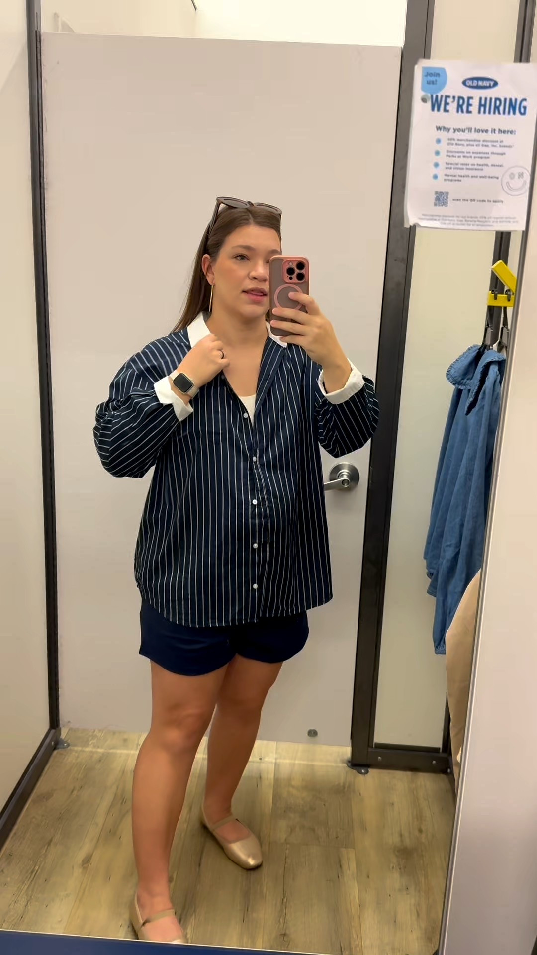 Old navy stripe button-up

#LTKMidsize