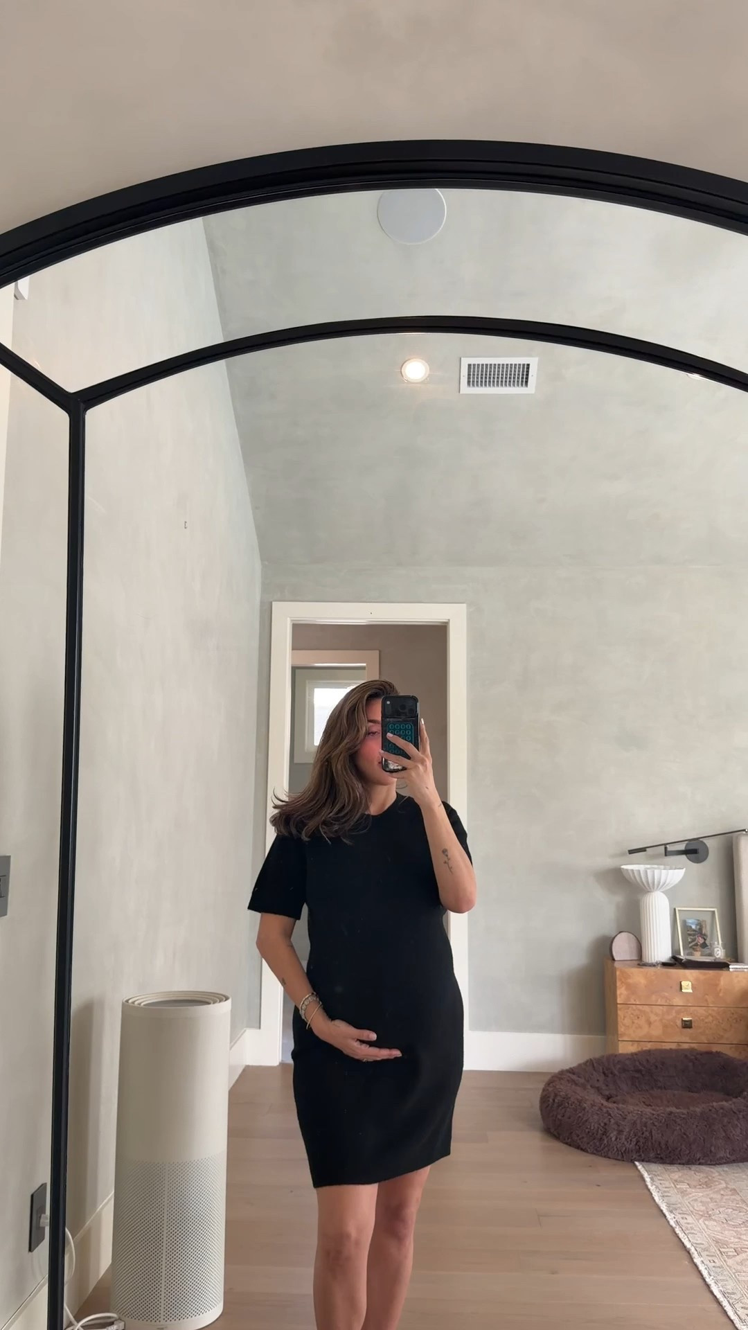 Capsule wardrobe staples!!
Wearing a medium In all! 
@onequince  #quincepartner
