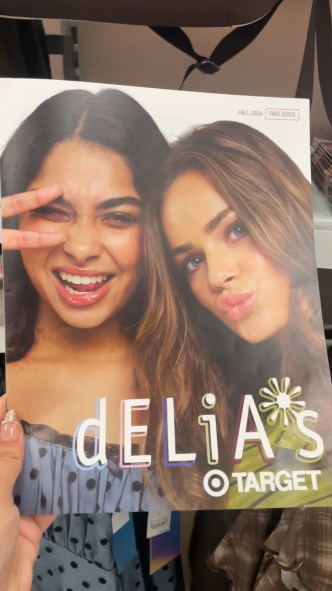 Happy Wednesday!☺️ Ready for another nostalgic clothing collection?🤔 Then @Target has got you covered with the NEW dELIA*s collection now available in stores and online!!🎯🤩 The matching sets, plaid, baby tees, cargo pants to name a few!!😍 Which one is your favorite?🤔

#teens #matchingsets
#targetfinds #newattarget #deliascollection #targetcollab #fallfashion @delias

#LTKootd #LTKdayinmylife #LTKMidsize