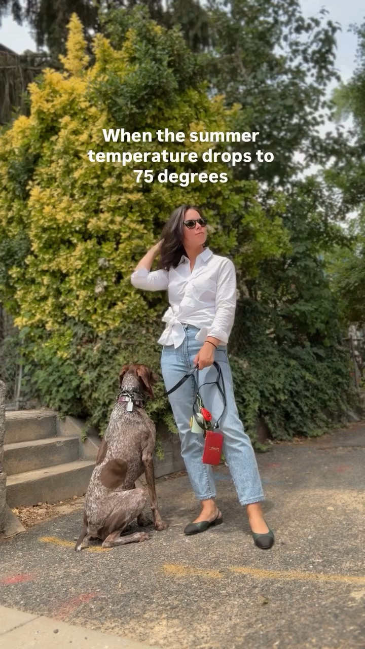 The uniform for when it feels perfect outside 

Wearing a Hill House top (XXS), Khaite jeans and Chanel slingbacks 

Comment SHOP if you need the links! 

 