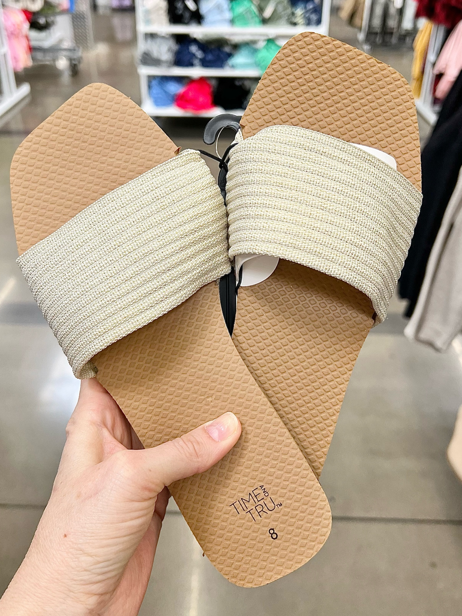 Women’s woven slide sandal! Available in 3 colors and under $12! Shop them here!

Sandals
Slides
Shoes
Summer sandals 
Spring sandals
Flip flops
Wedges


#LTKSwim #LTKShoeCrush #LTKSeasonal