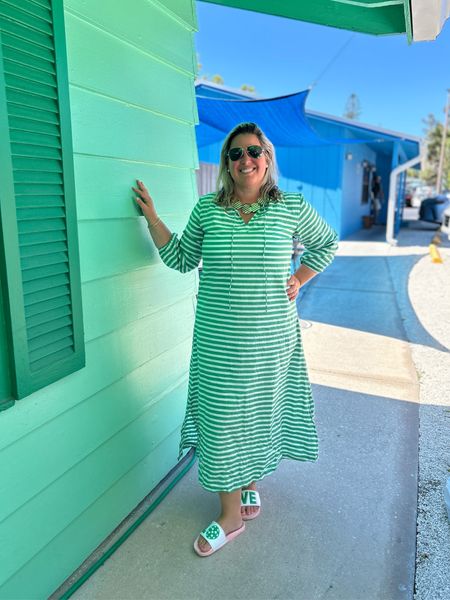 When your Sunshine Tienda dress and necklace match a dreamy little house!

These pieces are on repeat, tagged here!

If you live this necklace is much as I do, grab it before it sells out!  They are low in stock!

#sunshinetienda #beachstyle #bevacationhappy

#LTKmidsize #LTKover40 #LTKstyletip