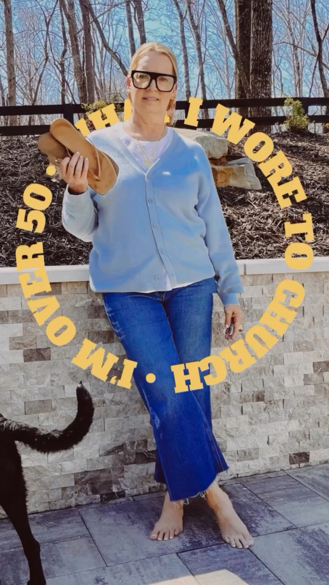 Super casual church fit. I was running there after something else end needed an outfit that would work for both. I’m excited to start wearing dresses to church again now that the weather is changing. I need. To grab a couple. 

Jeans @paige 
Tee @theclassictshirt 
Cardigan @aritzia 
Shoes @tkees 

#modernmidlifecool #wiwtochurch #churchfit #springlookover50 #elevatedbasics