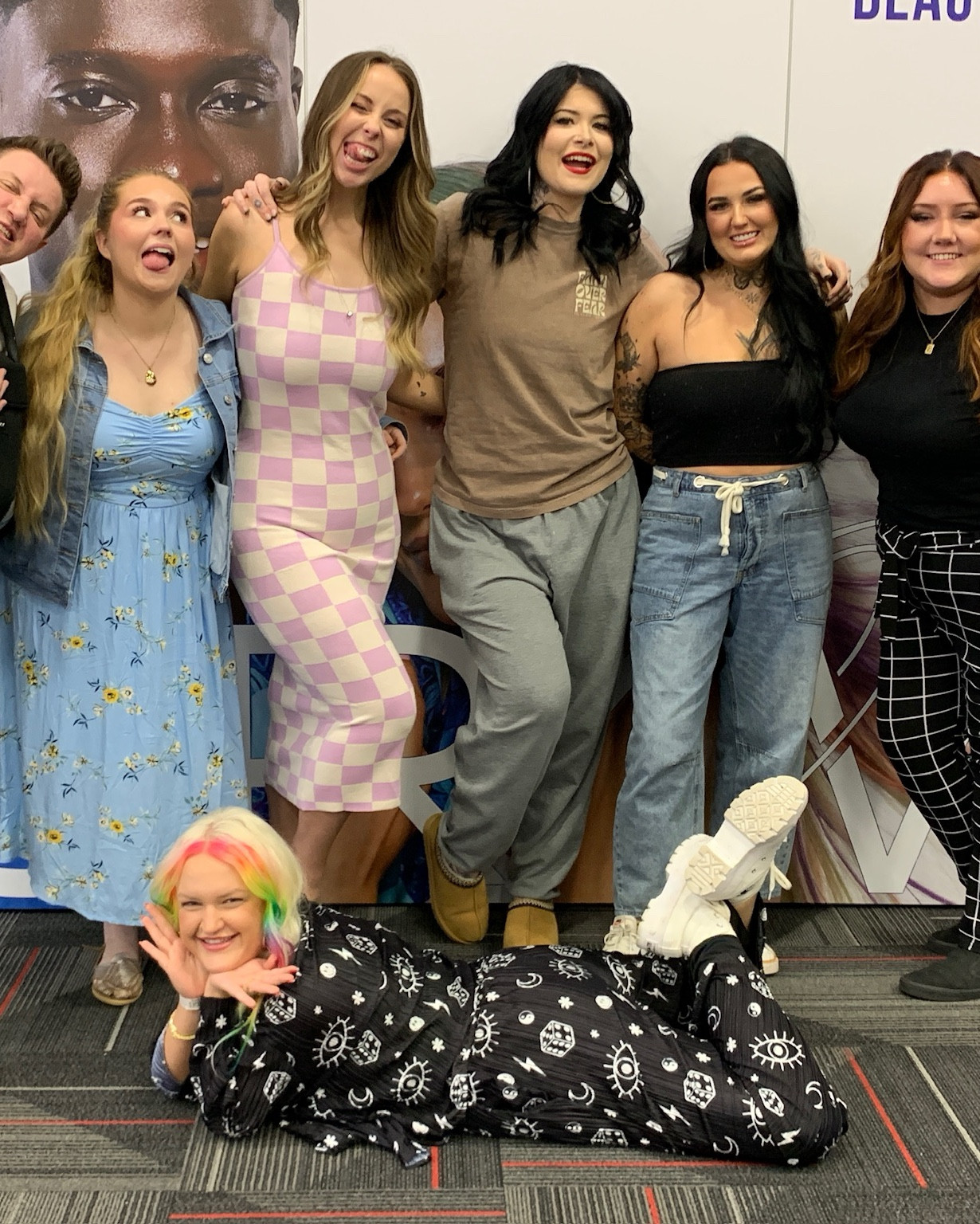 Comfy checkered dress 

#LTKWorkwear #LTKParties #LTKMidsize