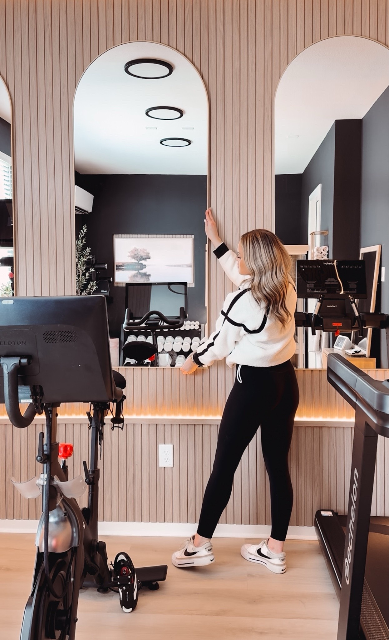 About a year ago we turned our garage into a home gym, and we’ve never looked back 😍

Home gym, working out, fitness, mom favorites, practical, helpful, workout equipment, Reno, renovation

#LTKfitnessgoals #LTKselfcare #LTKHome