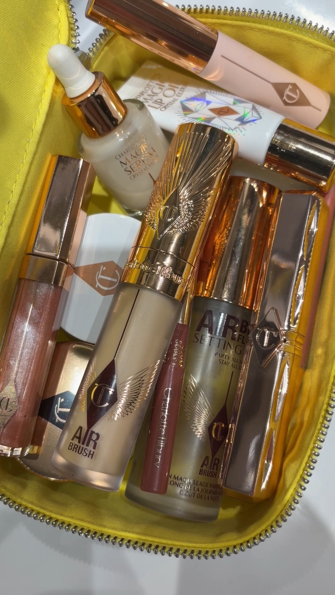 A few of my favourite Charlotte Tilbury travel minis essentials that keep my makeup fresh and radiant on the go. Small but seriously effective! ✈️ 💄 
Use code CT-SOC2DCOKDFB for 15% off your first Charlotte Tilbury order

AD-affiliate gifted 

 

#LTKuk #LTKtravel #LTKbeauty