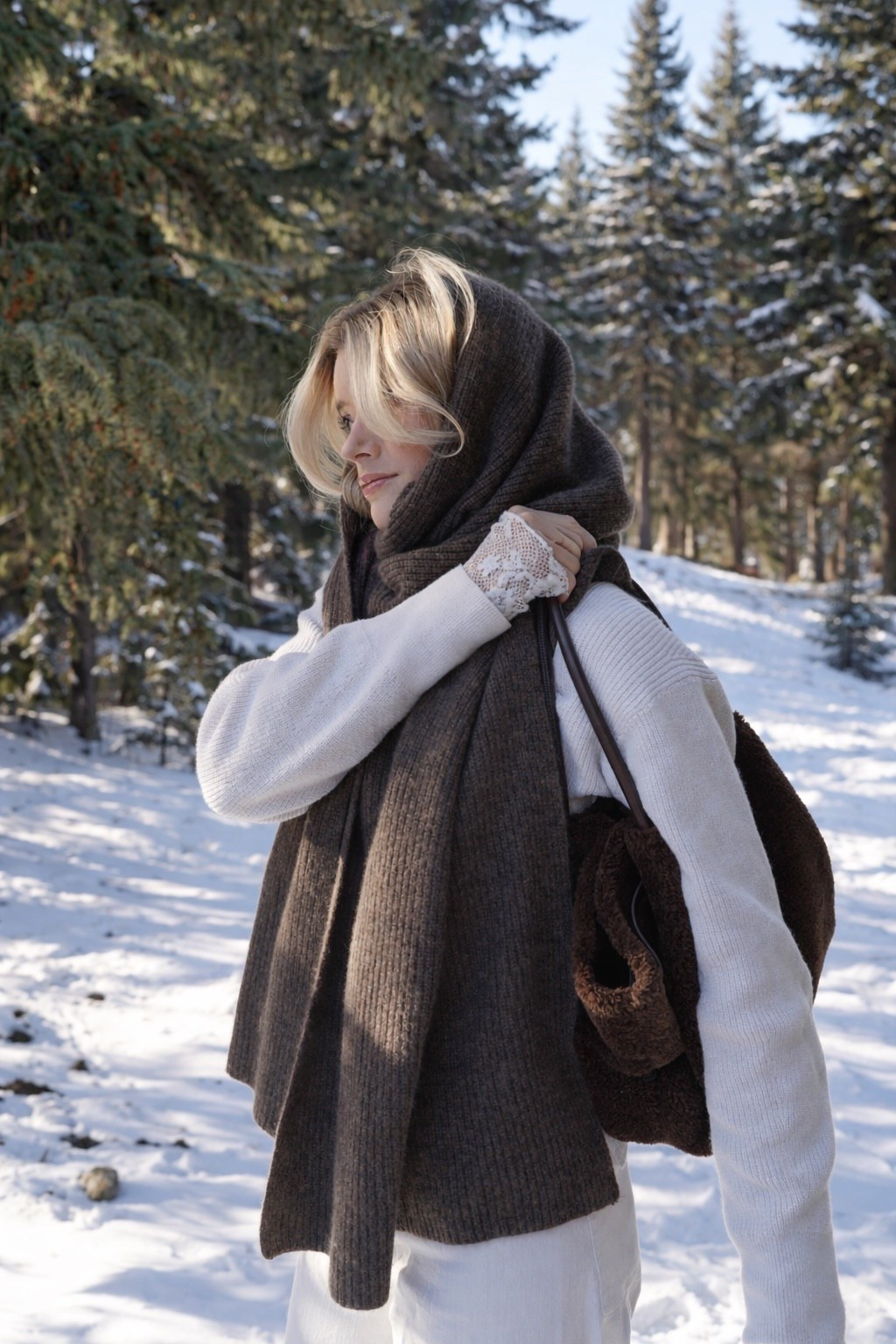 snow outfit 
Scarf 
Winter
Park city 
Cozy

#LTKTravel #LTKSeasonal #LTKootd