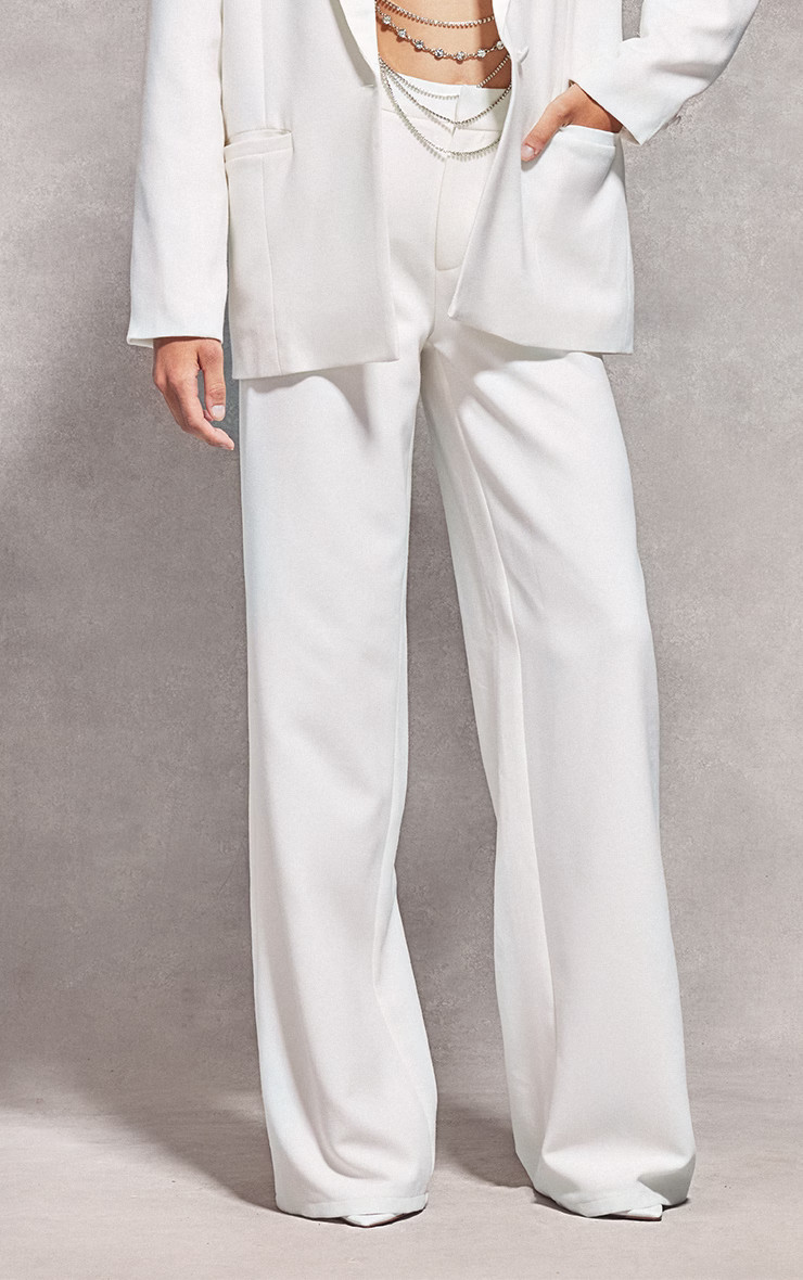 White Straight Leg Tailored Pants | PrettyLittleThing US