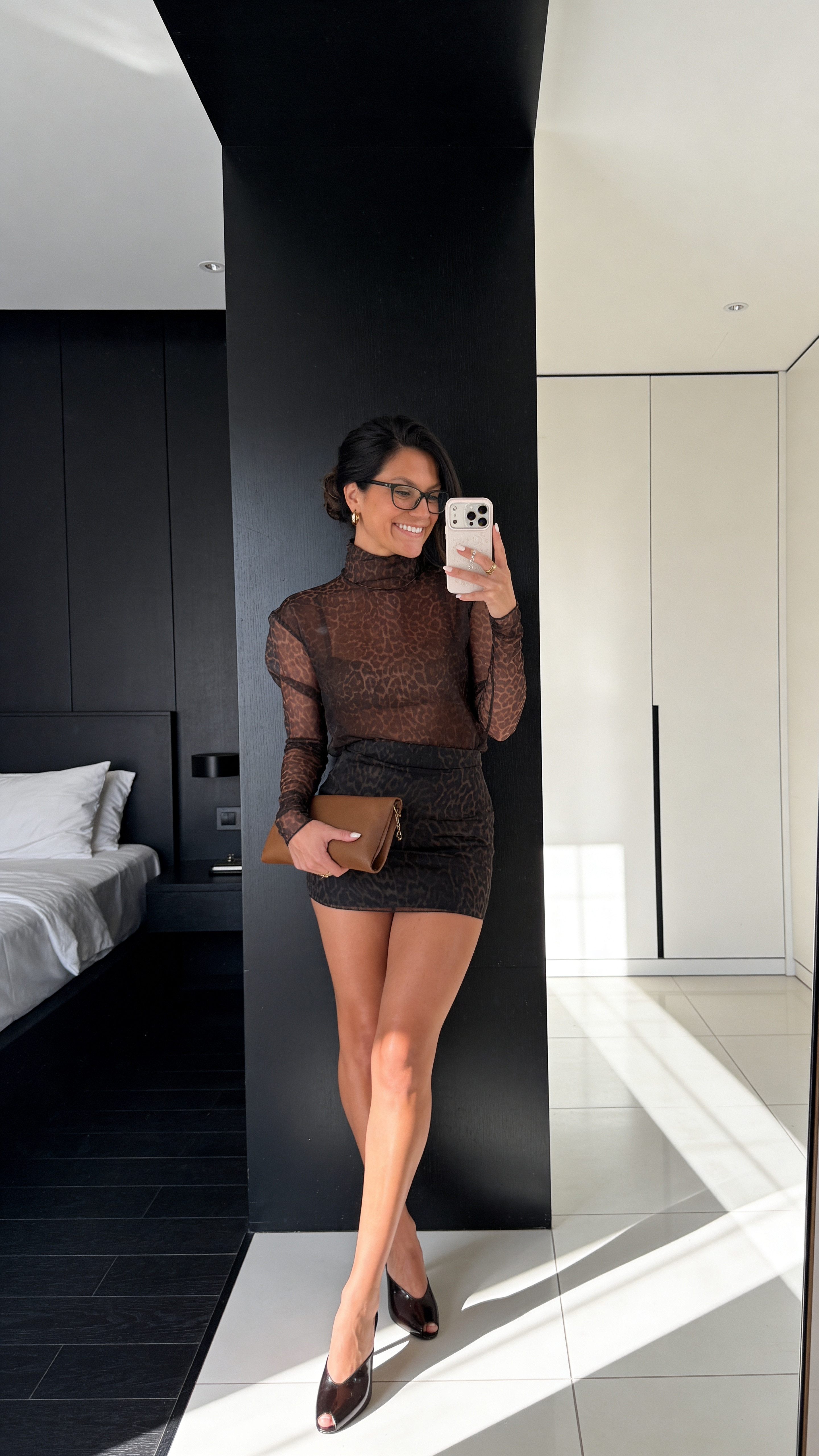 Love this date night look for Vegas 🤍🖤 #petite

#LTKgrwm #LTKootd #LTKmomlife