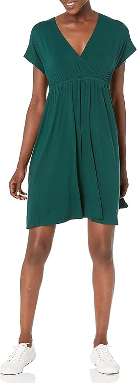 Amazon Essentials Damen Surplice-Kleid (Erhältlich in Übergröße) | Amazon (DE)
