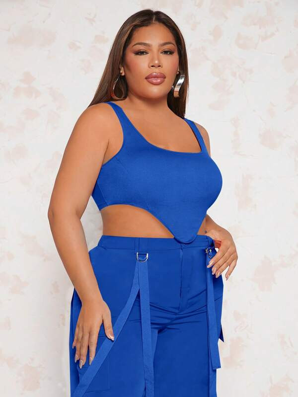 SHEIN SXY Plus Asymmetrical Hem Crop Tank Top & Flap Pocket Cargo Pants | SHEIN